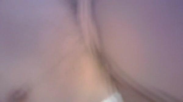 91校长编号004-96年性感苗条大学生妹妹胸部快把制服撑爆,各种高难度动作操的巨乳不停的摇晃!国语